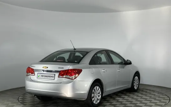 Chevrolet Cruze 1.60 механика, фото №1