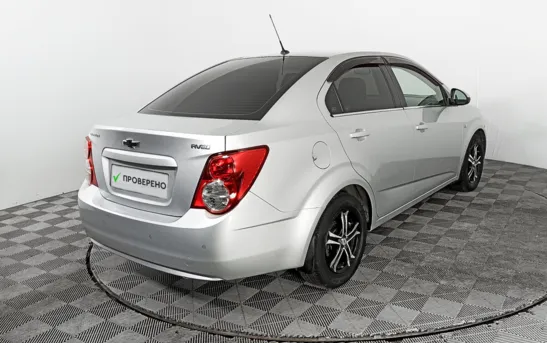 Chevrolet Aveo 1.60 механика, фото №1