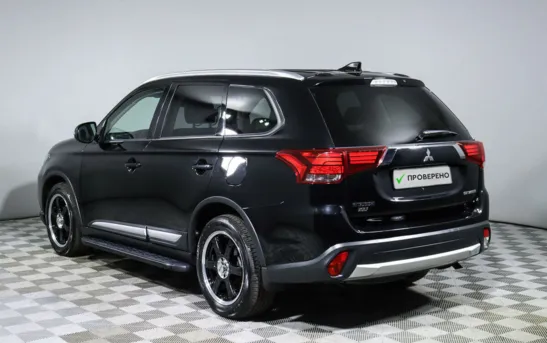 Mitsubishi Outlander 2.00 вариатор, фото №1