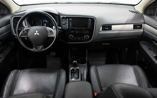 Mitsubishi Outlander 2.40 вариатор, фото №1