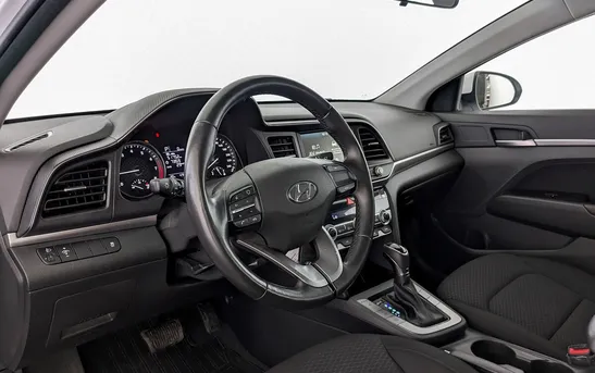 Hyundai Elantra 1.60 автоматическая, фото №1