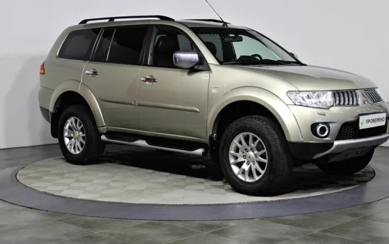 Mitsubishi Pajero Sport 2.50 автоматическая, фото №1