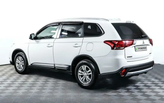 Mitsubishi Outlander 2.00 вариатор, фото №1