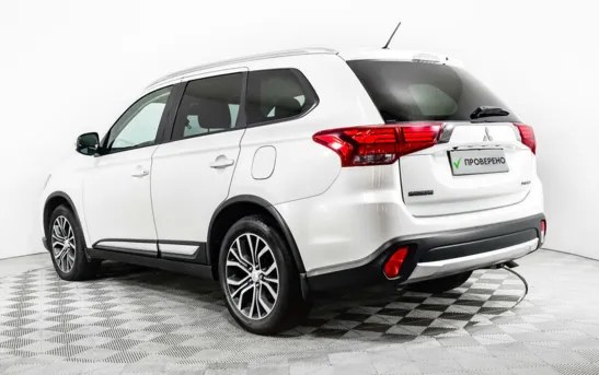 Mitsubishi Outlander 2.00 вариатор, фото №1