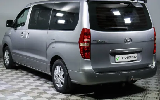 Hyundai Grand Starex 2.50 автоматическая, фото №1