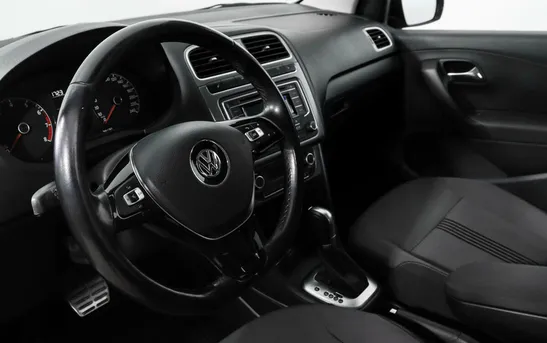 Volkswagen Polo 1.60 автоматическая, фото №1