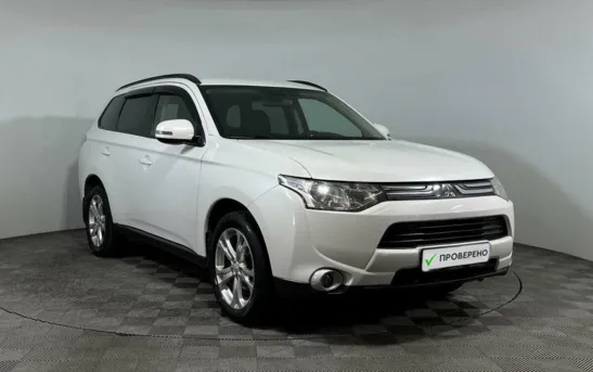 Mitsubishi Outlander 2.40 вариатор, фото №1