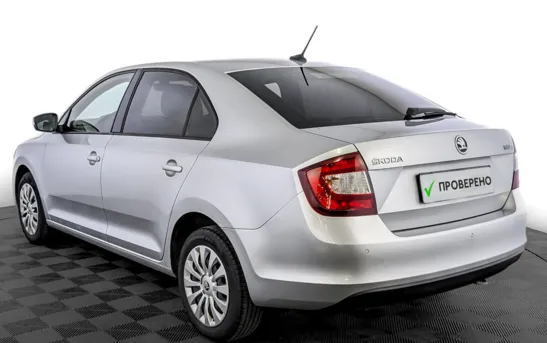 Skoda Rapid 1.60 механика, фото №1