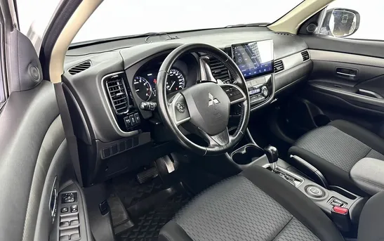 Mitsubishi Outlander 2.00 вариатор, фото №1