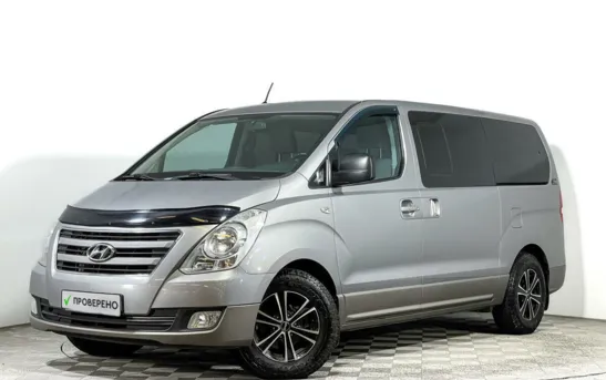 Hyundai H-1 2.50 автоматическая, фото №1