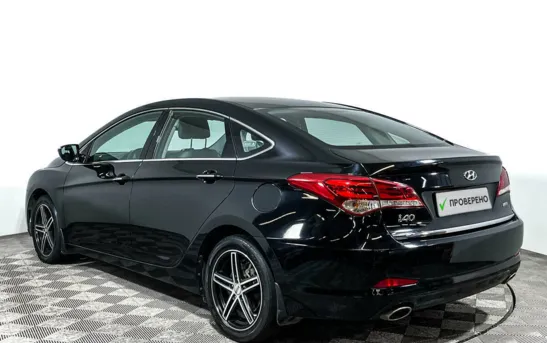 Hyundai i40 2.00 автоматическая, фото №1