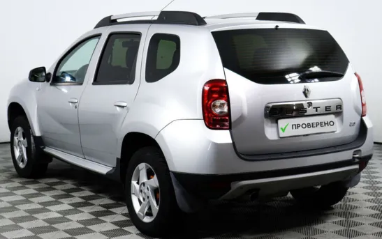 Renault Duster 2.00 механика, фото №1