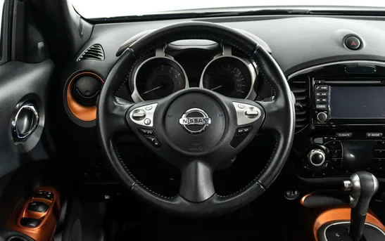 Nissan Juke 1.60 вариатор, фото №1