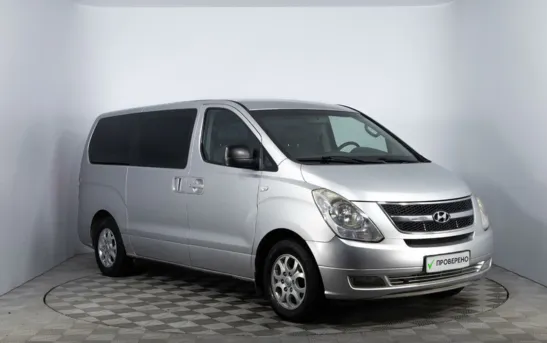 Hyundai Grand Starex 2.50 автоматическая, фото №1