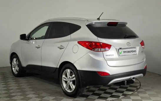 Hyundai ix35 2.00 автоматическая, фото №1