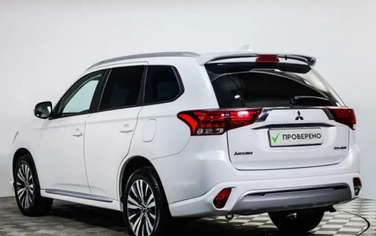 Mitsubishi Outlander 2.00 вариатор, фото №1