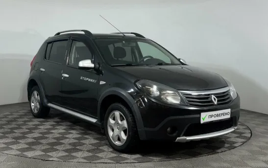 Renault Sandero 1.60 автоматическая, фото №1