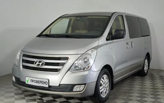 Hyundai H-1 2.50 автоматическая, фото №1