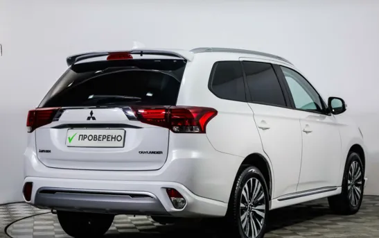 Mitsubishi Outlander 2.00 вариатор, фото №1