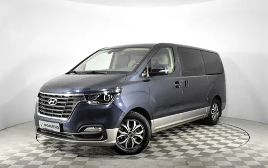 Hyundai H-1 2.50 автоматическая, фото №1