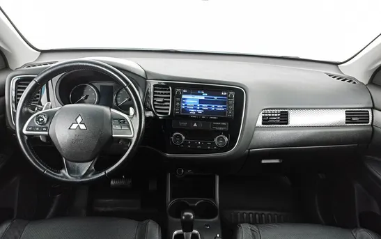 Mitsubishi Outlander 2.40 вариатор, фото №1