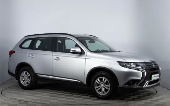 Mitsubishi Outlander 2.00 вариатор, фото №1