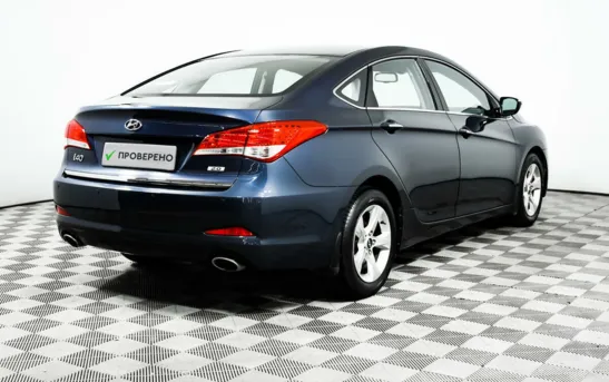 Hyundai i40 2.00 автоматическая, фото №1