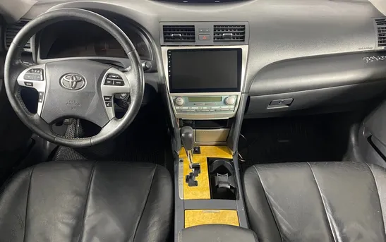 Toyota Camry 2.40 автоматическая, фото №1