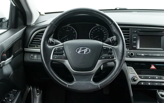 Hyundai Elantra 2.00 автоматическая, фото №1