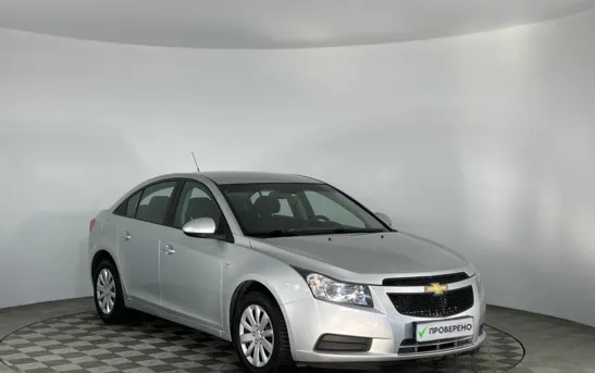 Chevrolet Cruze 1.60 механика, фото №1