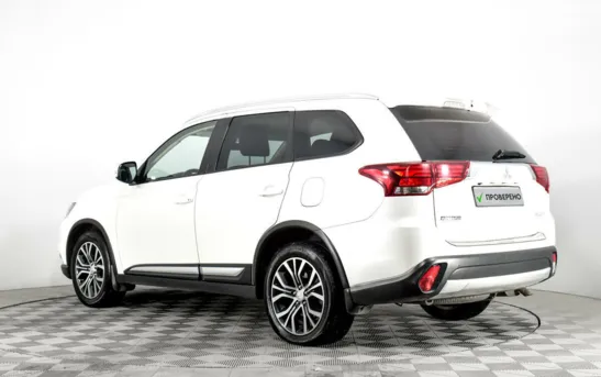 Mitsubishi Outlander 2.00 вариатор, фото №1