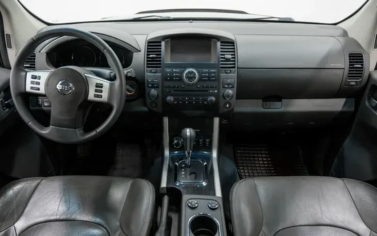 Nissan Pathfinder 3.00 автоматическая, фото №1