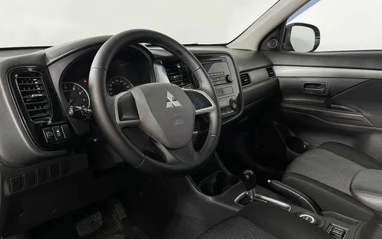 Mitsubishi Outlander 2.00 вариатор, фото №1