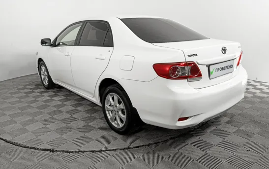 Toyota Corolla 1.60 механика, фото №1