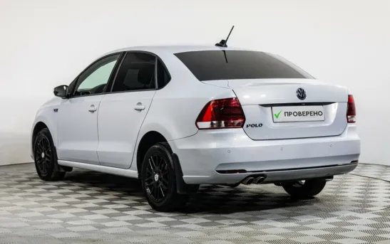 Volkswagen Polo 1.40 механика, фото №1