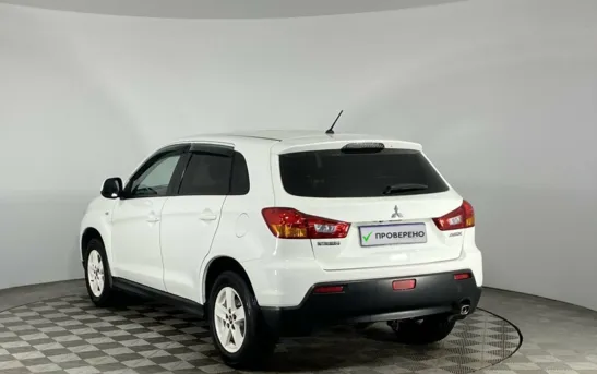 Mitsubishi ASX 1.60 механика, фото №1